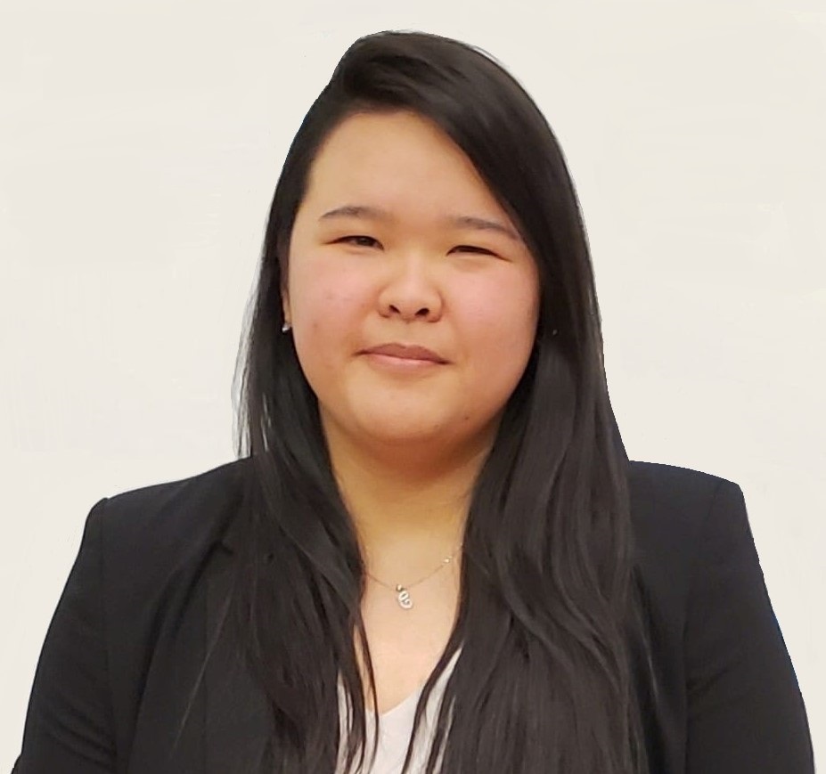 1L Lisa Cho Headshot