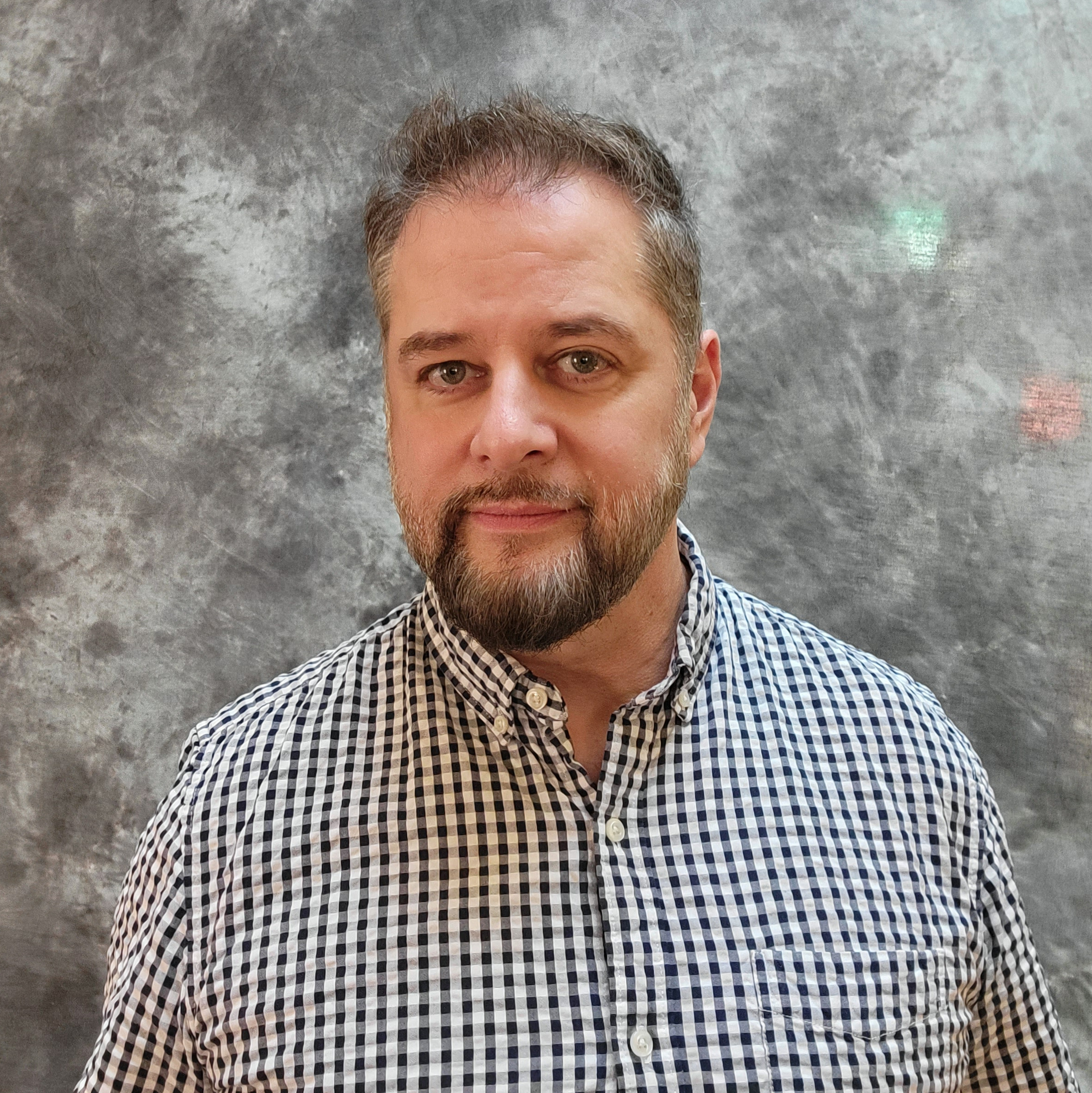 Thomas Crowell headshot